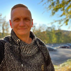 Meet your Posher, Robert marco boe